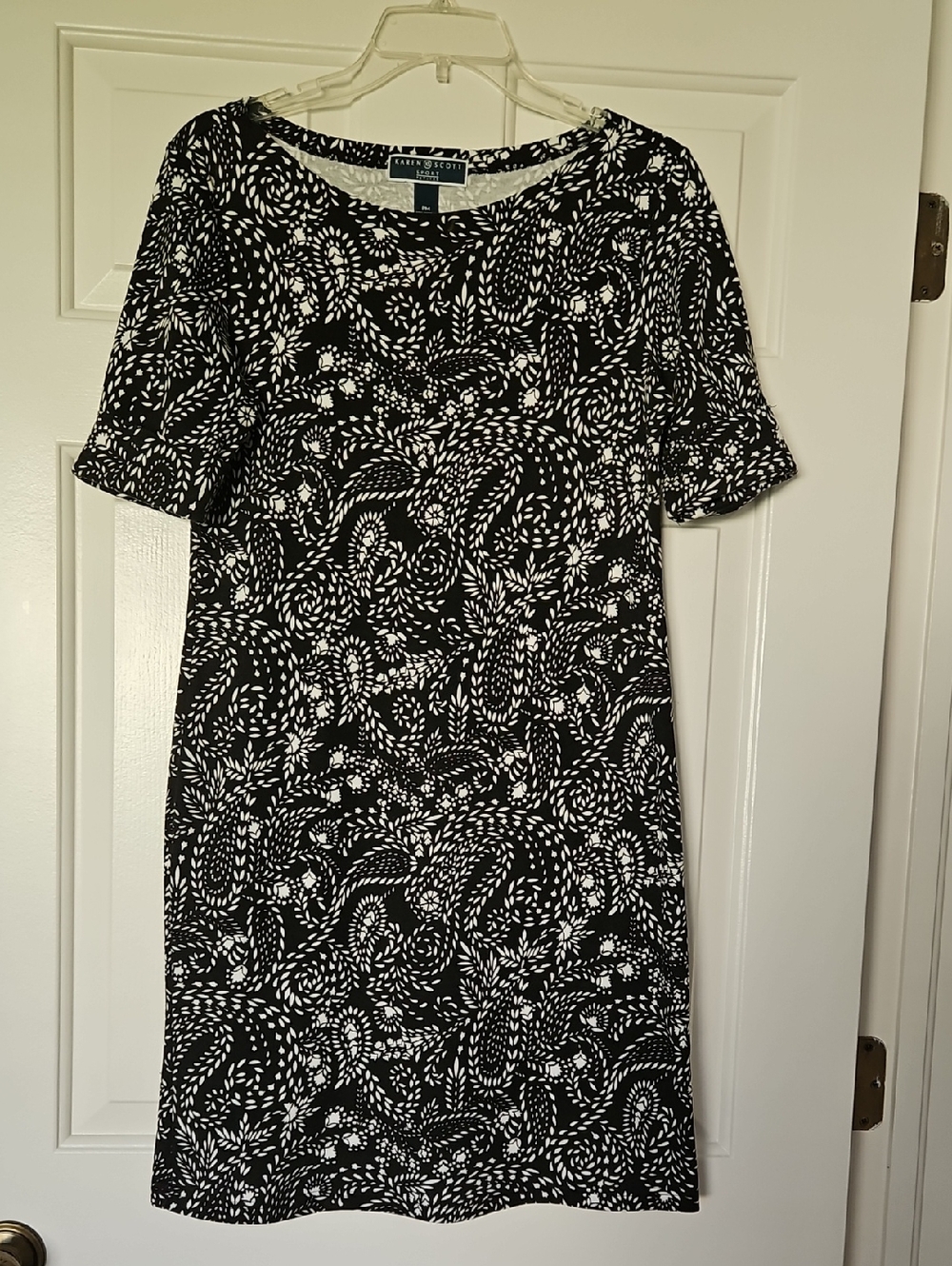 Black And White Paisley Knit Dress